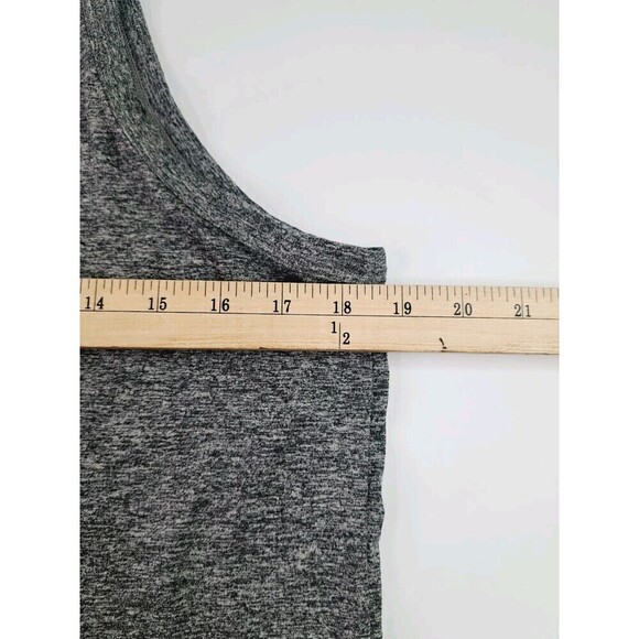 Fabletics Dry Flex Twisted Open Back Tank Gray Size M - Picture 3 of 5